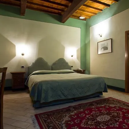 호텔 Dimora Casa Eugenia 3*