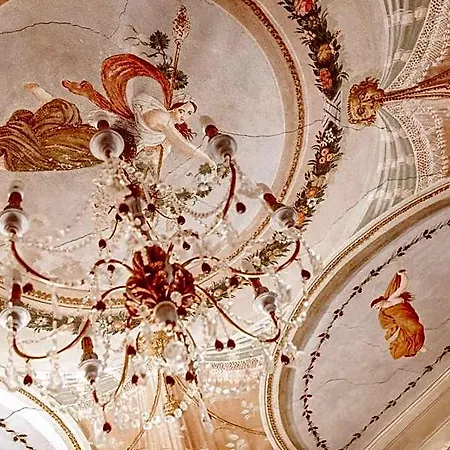 Hotell Dimora Casa Eugenia 3*