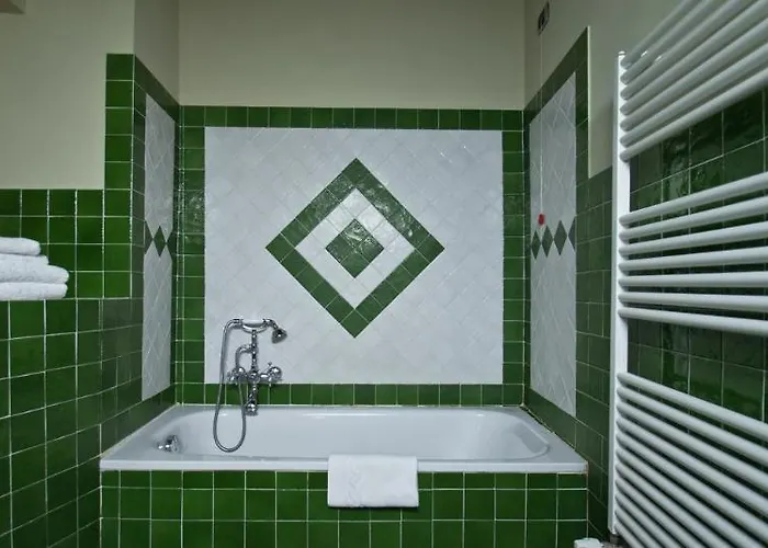 Dimora Casa Eugenia فندق 3*