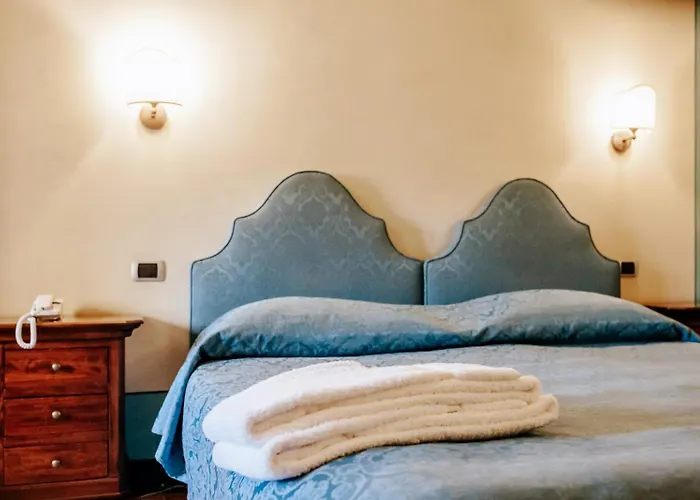 Dimora Casa Eugenia فندق لورو تْشووفينّا