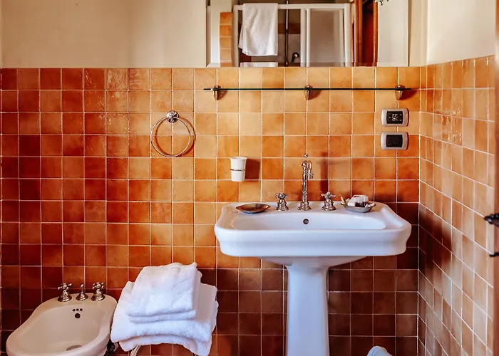Dimora Casa Eugenia 3*