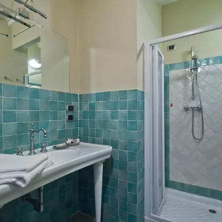 Dimora Casa Eugenia 3*