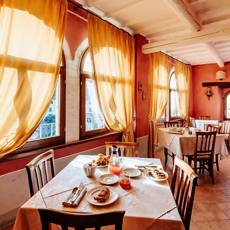 Hotel Dimora Casa Eugenia